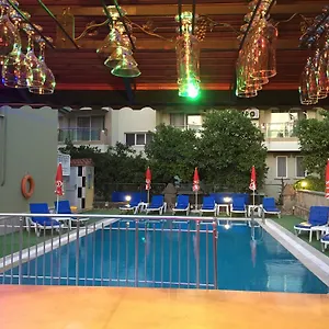 Club Ege Apart Otel